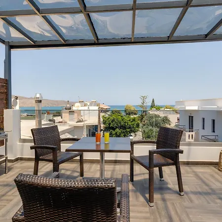 Cicada Chania, Steps From The Beach, Free Car Included Holiday home *